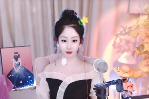 新人紫宁